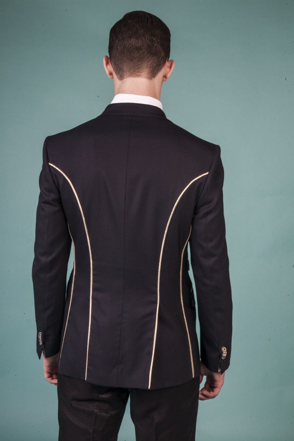 Colour: Midnight blue - Golden piping
Fabric: Stretch wool - Golden stretch cotton
Lining: Viscose